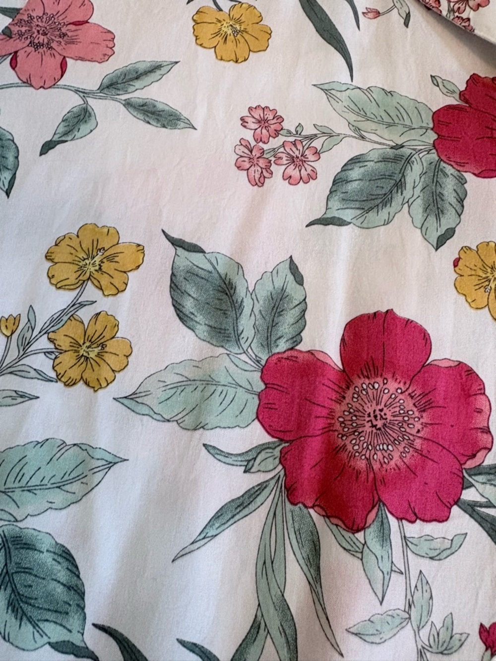 Z SUPPLY Resort Size Small Floral Button-Up Short Sleeve Shir - Picture 6 of 6